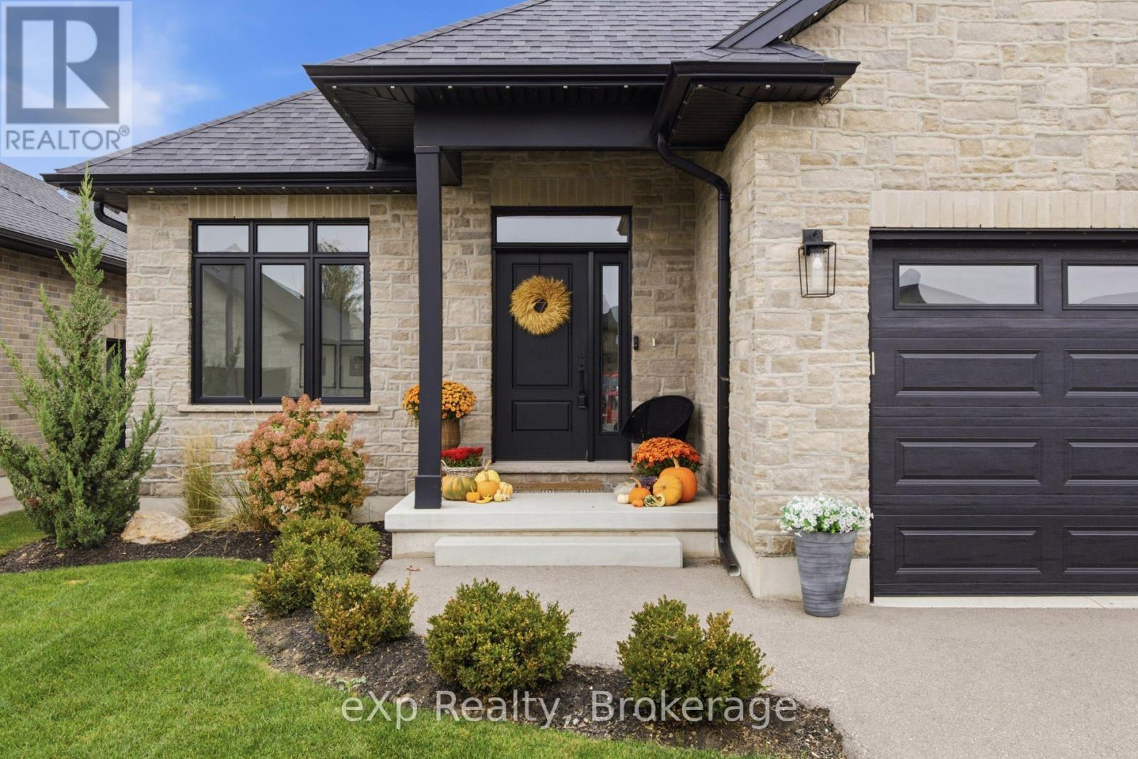 160 Orr Street, Stratford, Ontario  N5A 2K1 - Photo 4 - X13870224