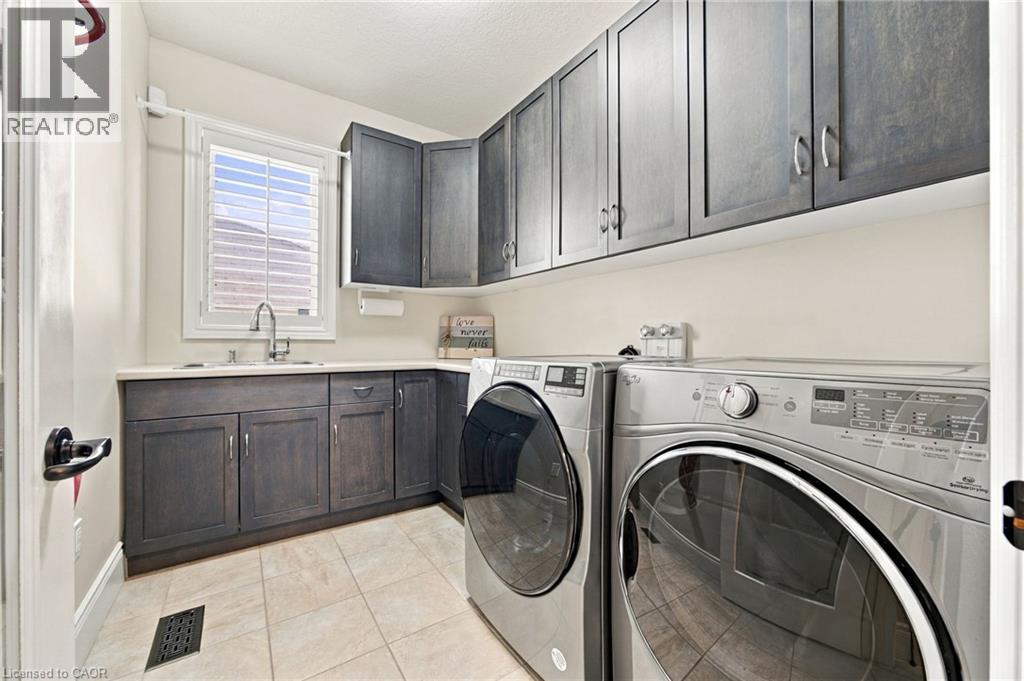 209 Longview Crescent, Kitchener, Ontario  N2P 2T4 - Photo 22 - 40870022