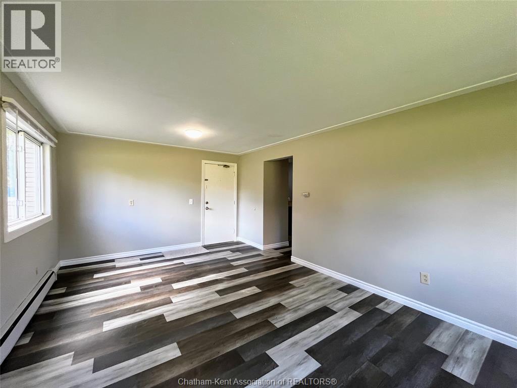 55 St Anthony Street Unit# 4, Chatham, Ontario  N7M 3Y1 - Photo 2 - 26025529
