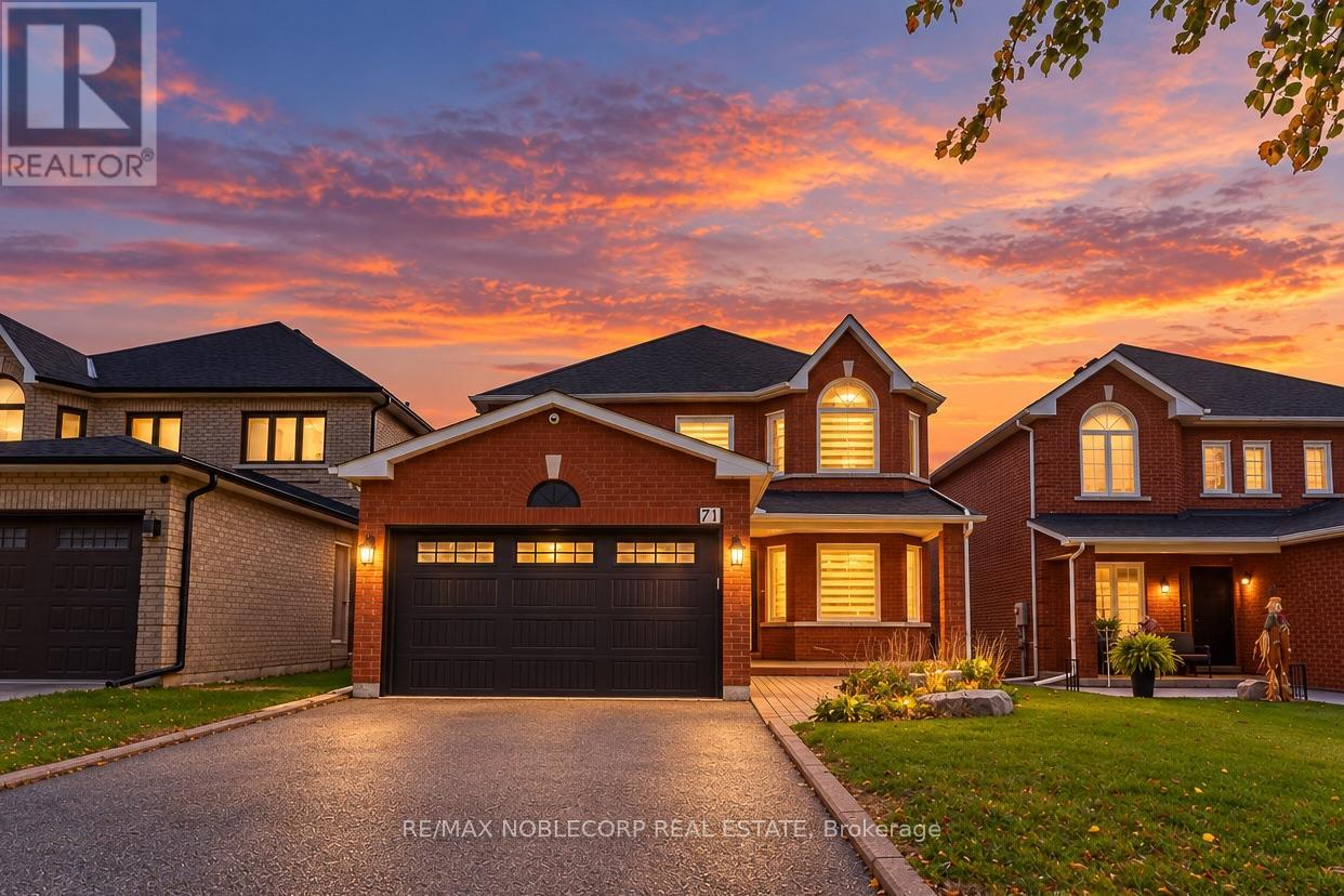 71 CASTLEPOINT DRIVE, Vaughan, Ontario