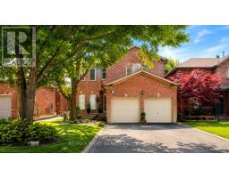 31 MULHOLLAND DRIVE, Vaughan, Ontario