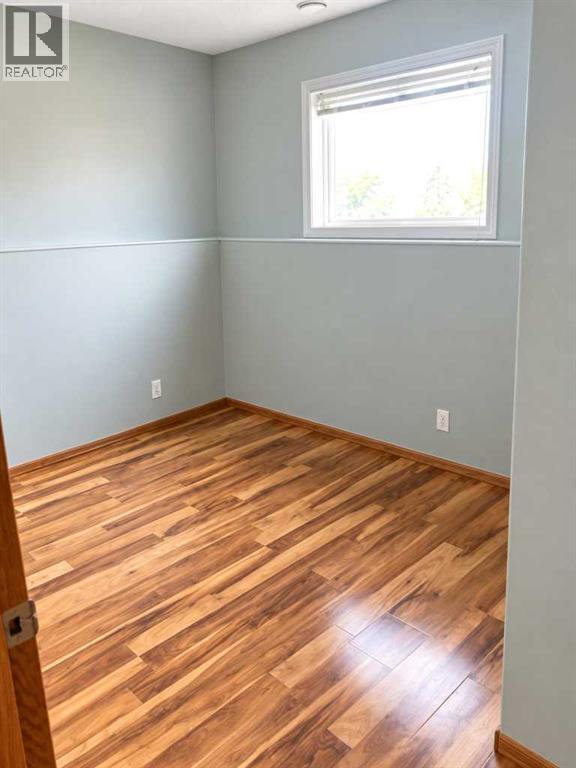 231 &amp; 233 Kendrew Drive