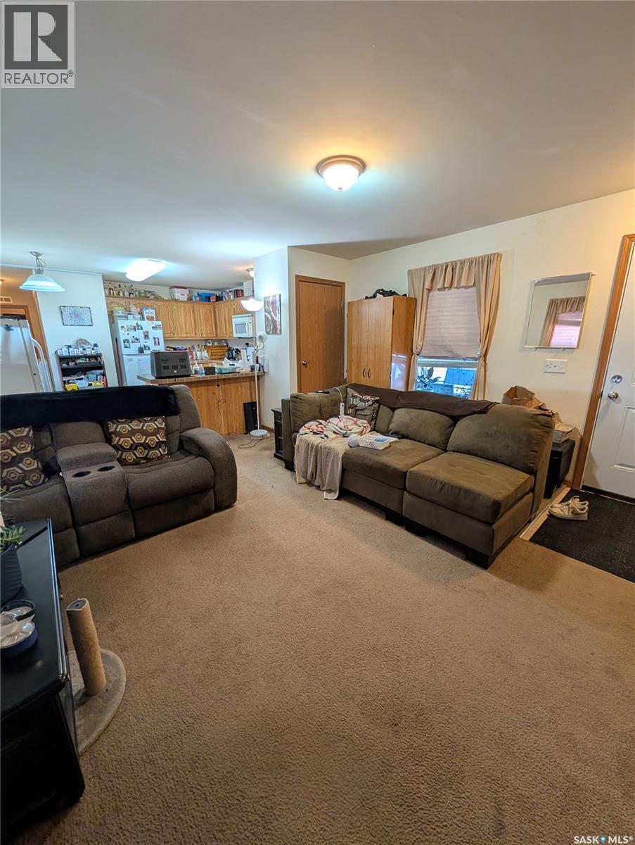 B24 1295 9th Avenue Ne, Moose Jaw, Saskatchewan  S6J 1C6 - Photo 4 - SK051368