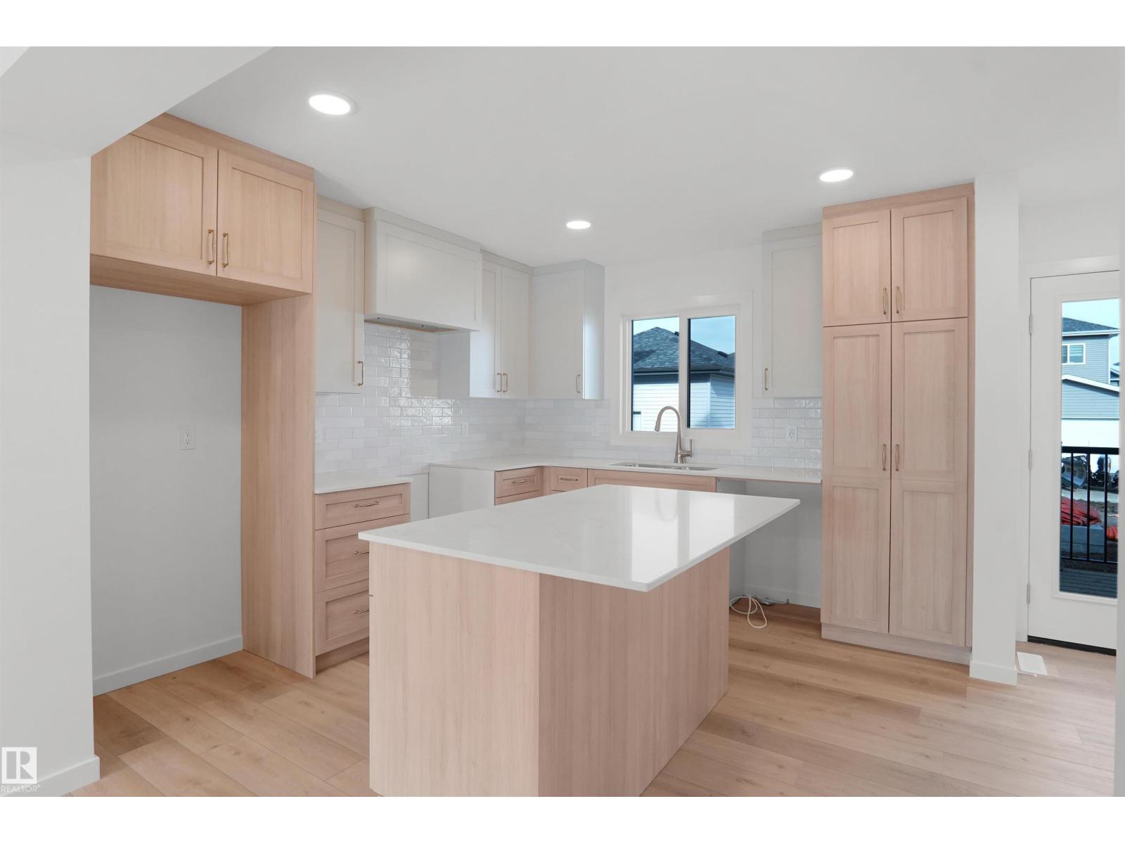 82 Juniper WD