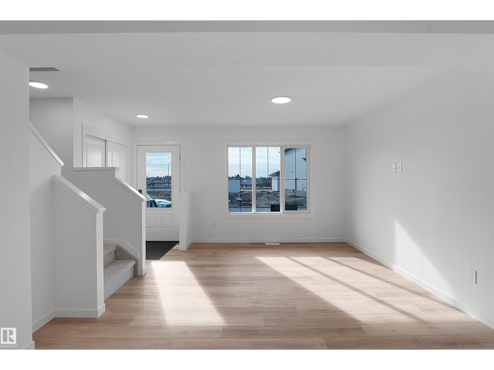 82 Juniper WD