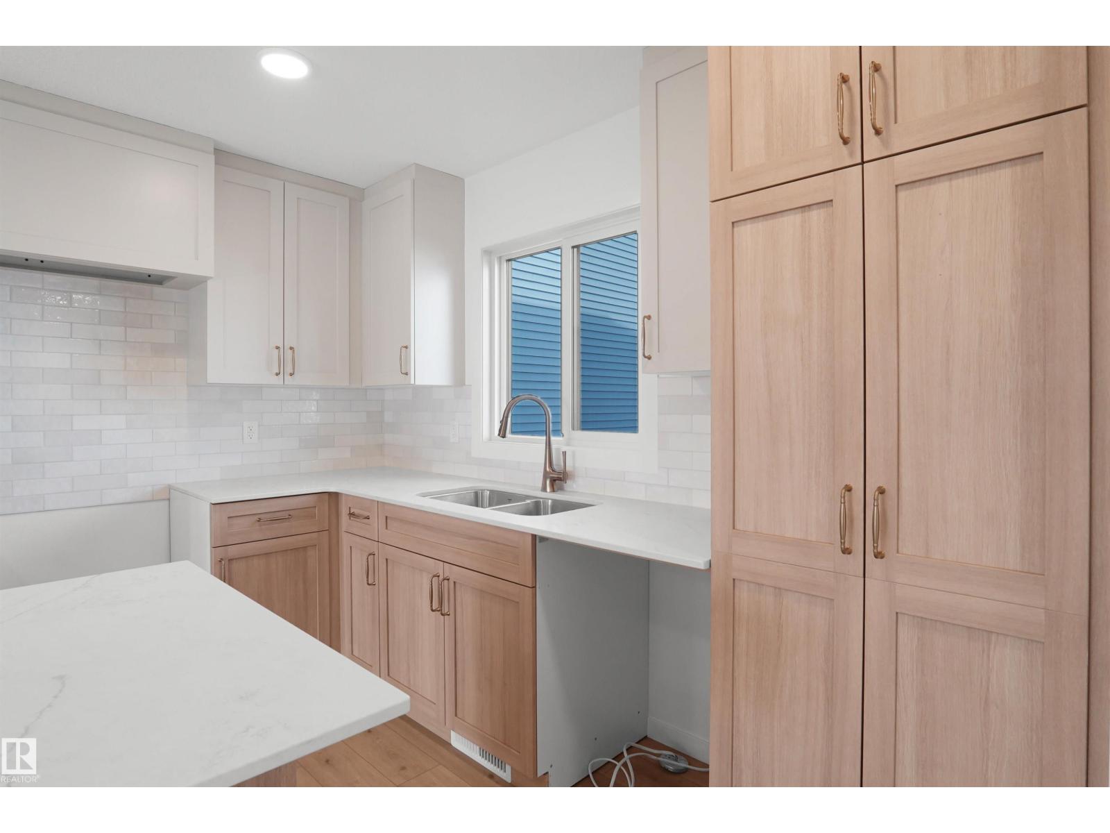82 Juniper WD