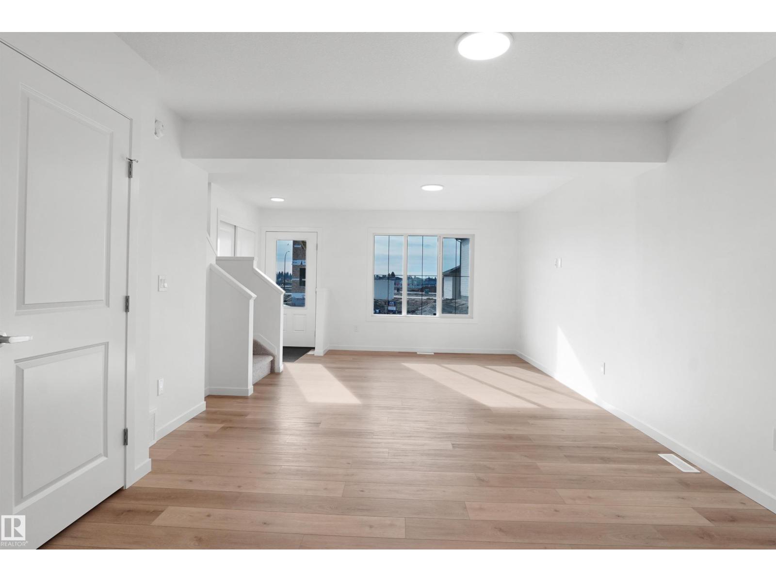 82 Juniper WD