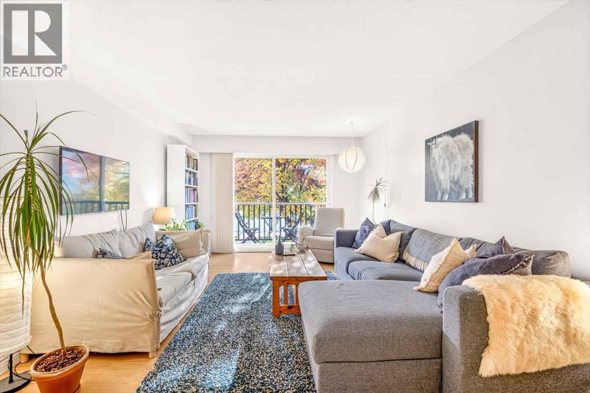 30 RIDGEMONT Avenue Unit# 204