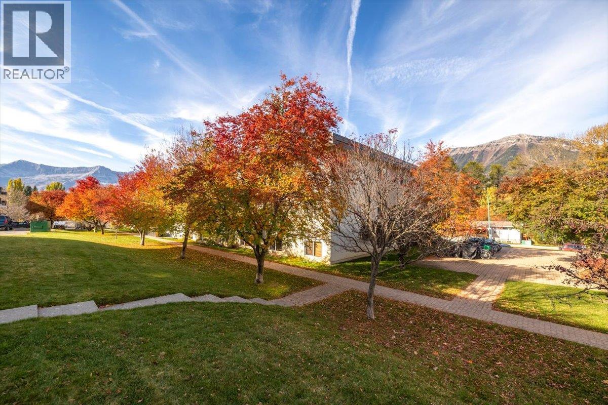 30 RIDGEMONT Avenue Unit# 204