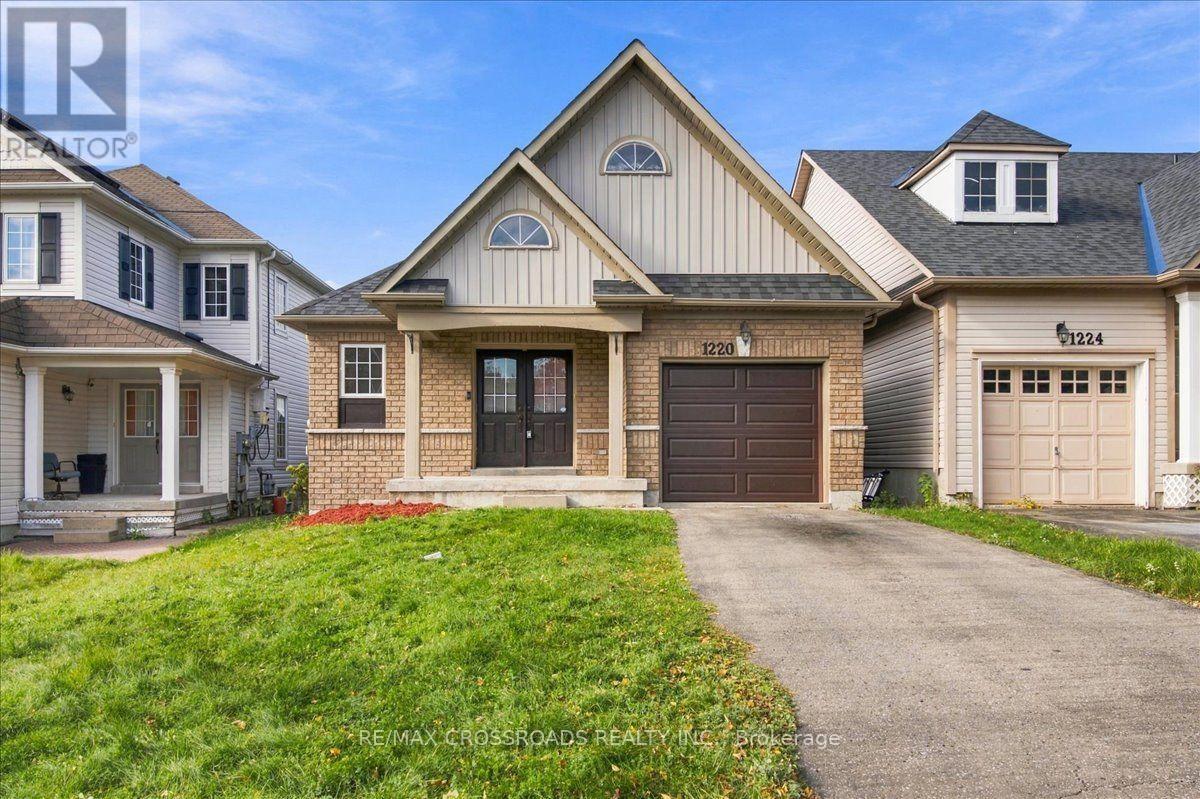 1220 LANGLEY CIRCLE, Oshawa, Ontario