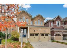216 BUTTERNUT RIDGE TRAIL, Aurora, Ontario