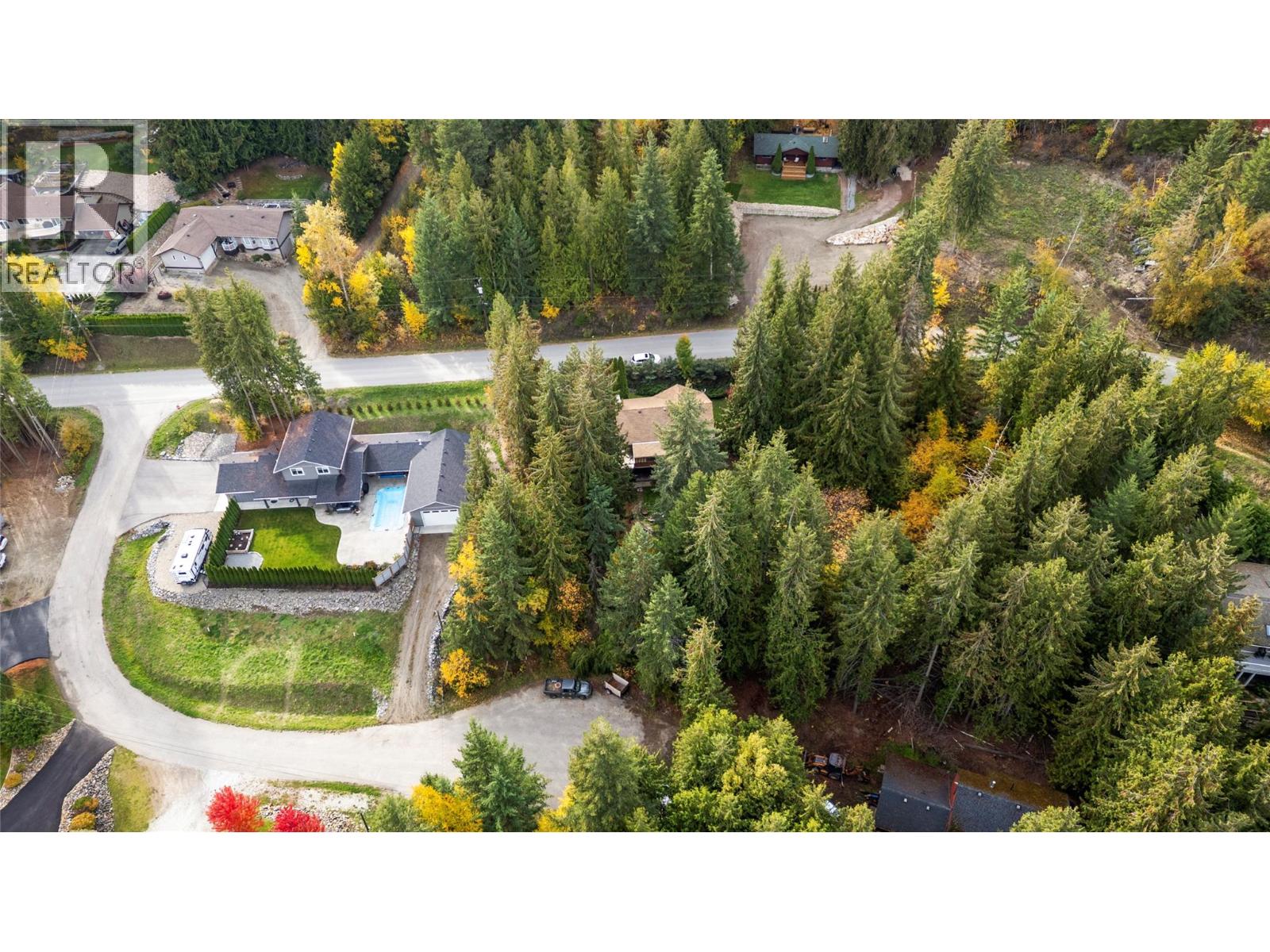 2455 Forest Drive, Blind Bay, British Columbia  V0E 1H2 - Photo 8 - 10403424