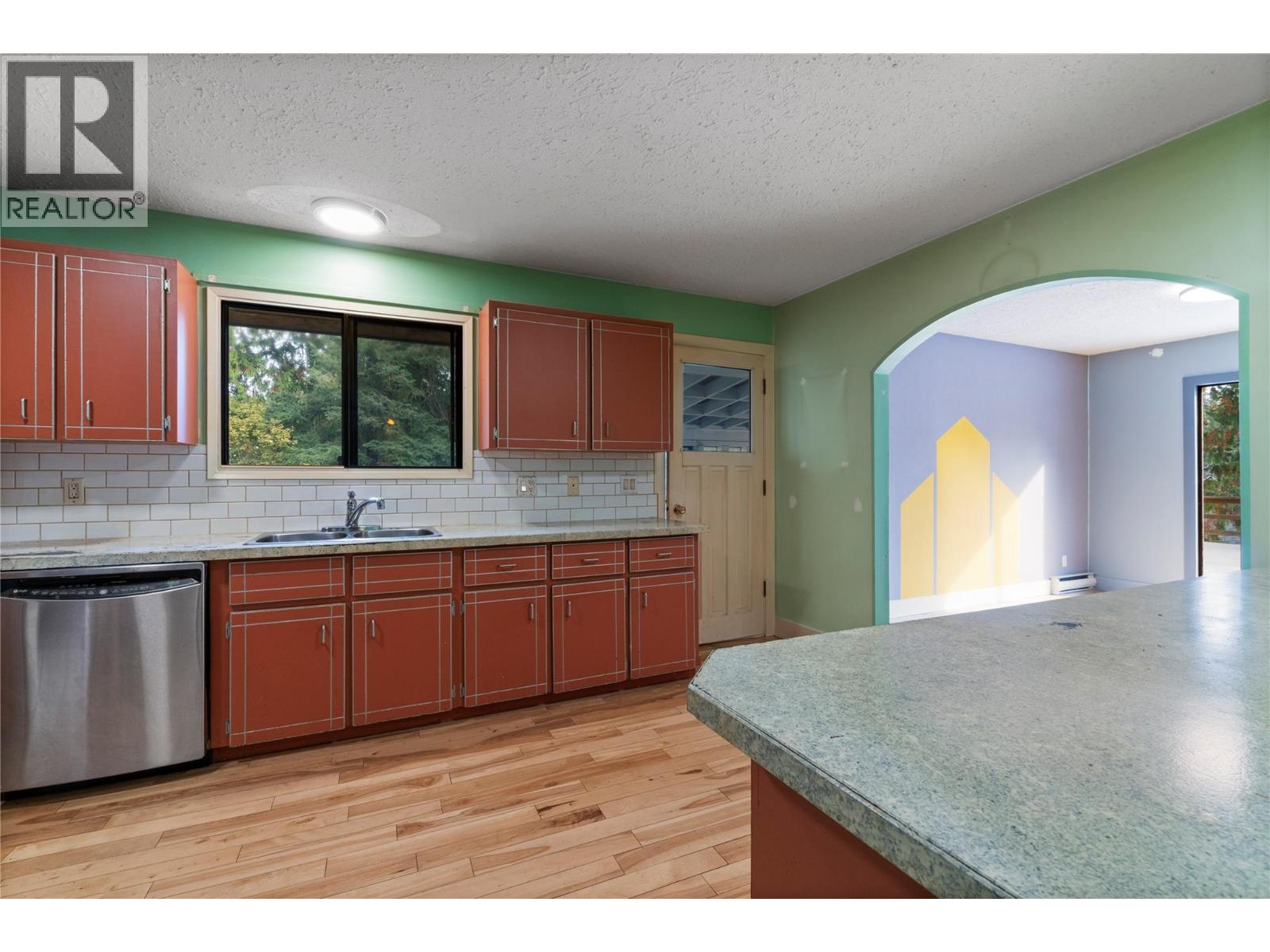 2455 Forest Drive, Blind Bay, British Columbia  V0E 1H2 - Photo 26 - 10403424