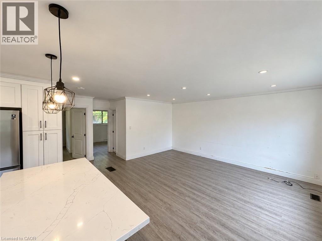 84 Weber Street S, Waterloo, Ontario  N2J 1Z9 - Photo 3 - 40868239