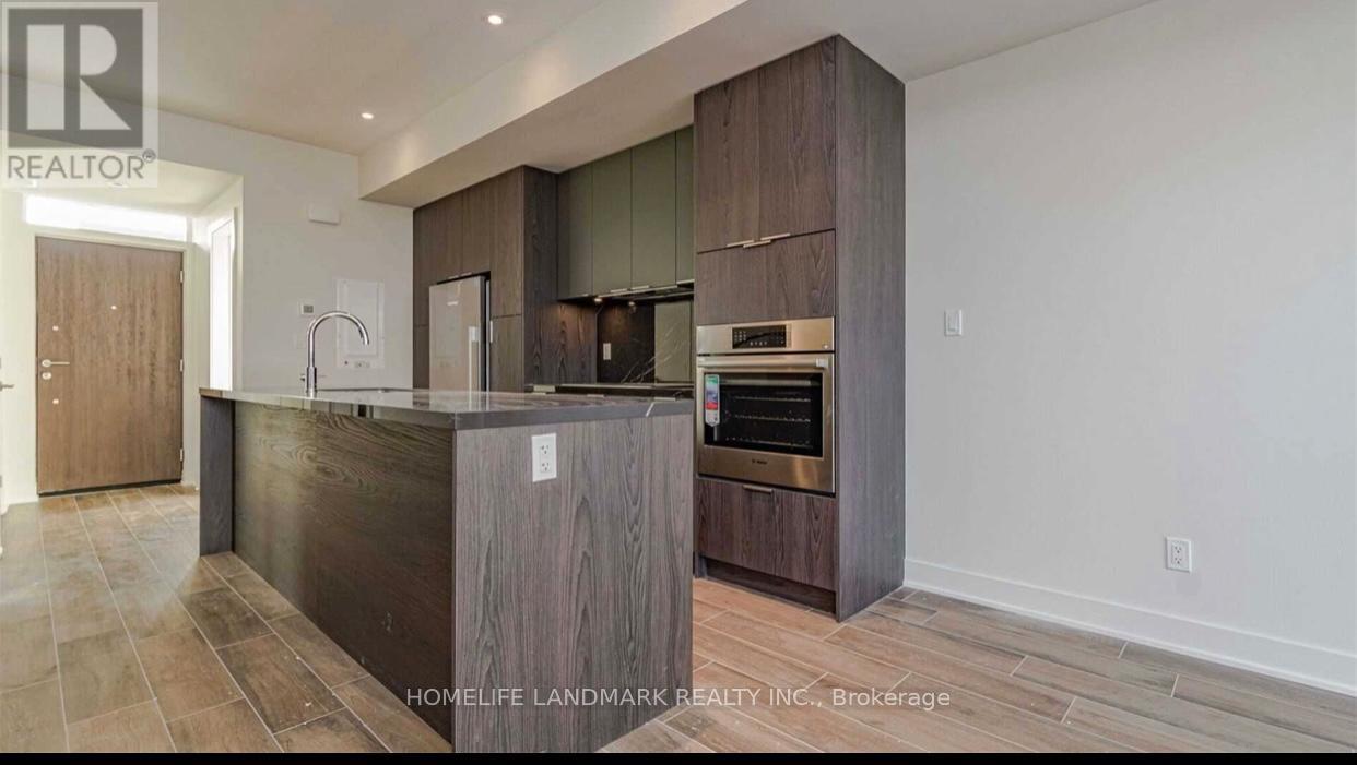 26 Sonic Way, Toronto, Ontario  M3C 0P3 - Photo 2 - C14091072