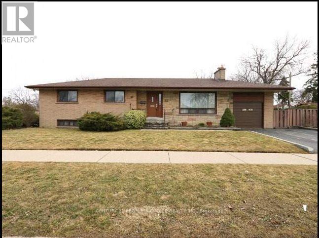 67 CORNWALL ROAD, Brampton, Ontario