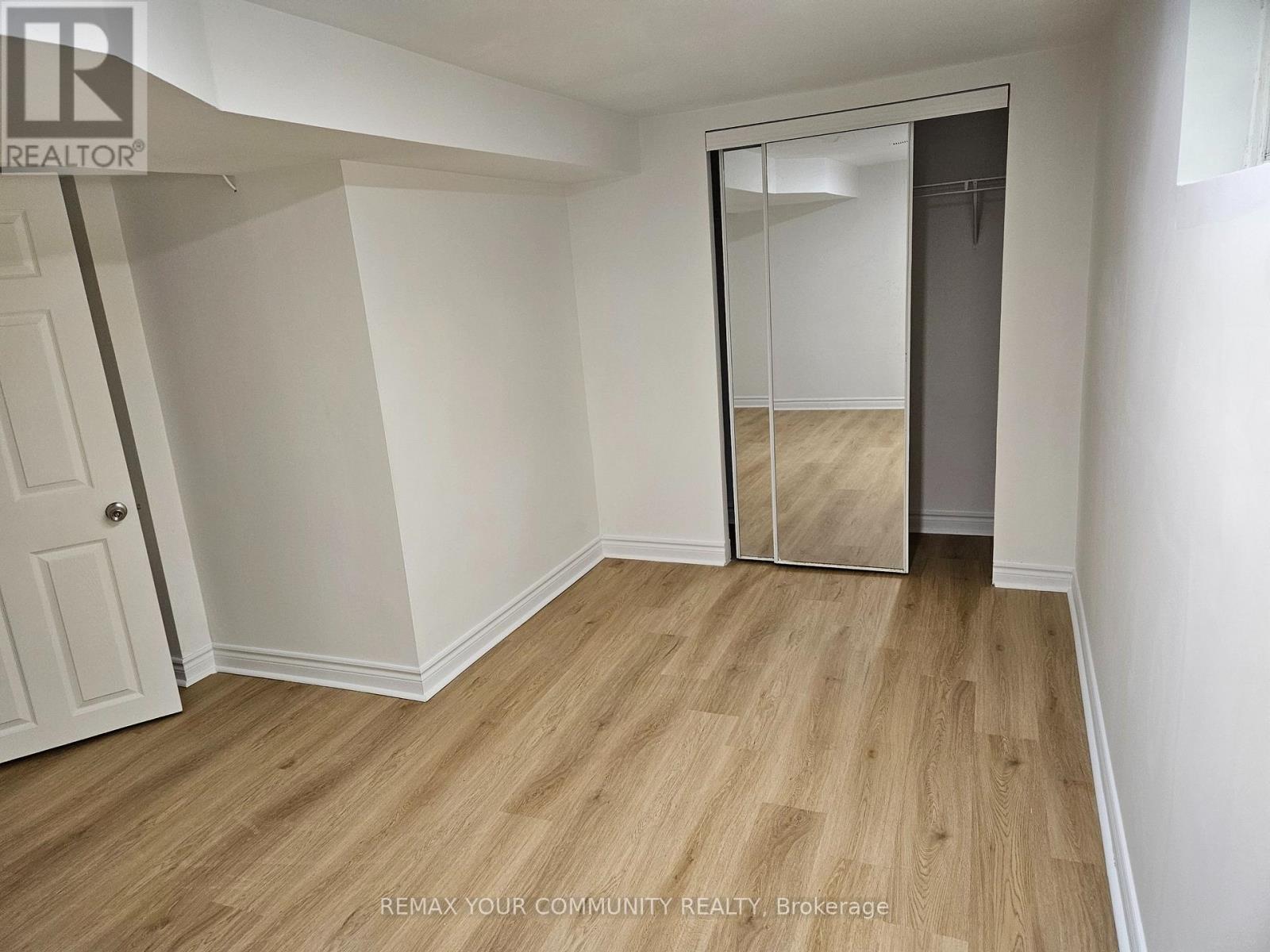 69 Samson Crescent, Toronto, Ontario  M1G 1N2 - Photo 12 - E13518826