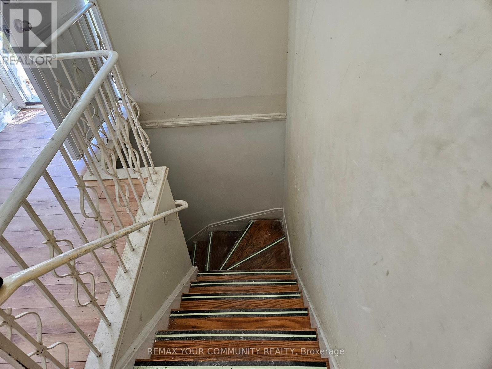 69 Samson Crescent, Toronto, Ontario  M1G 1N2 - Photo 17 - E13518826