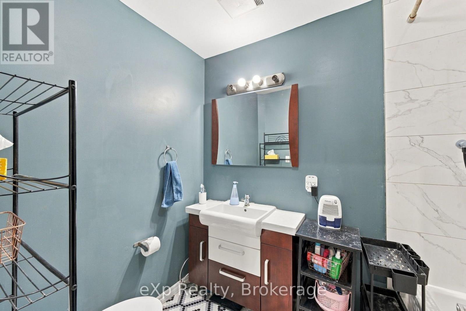 3 - 24 Wellington Street, Stratford, Ontario  N5A 2L2 - Photo 15 - X14091090
