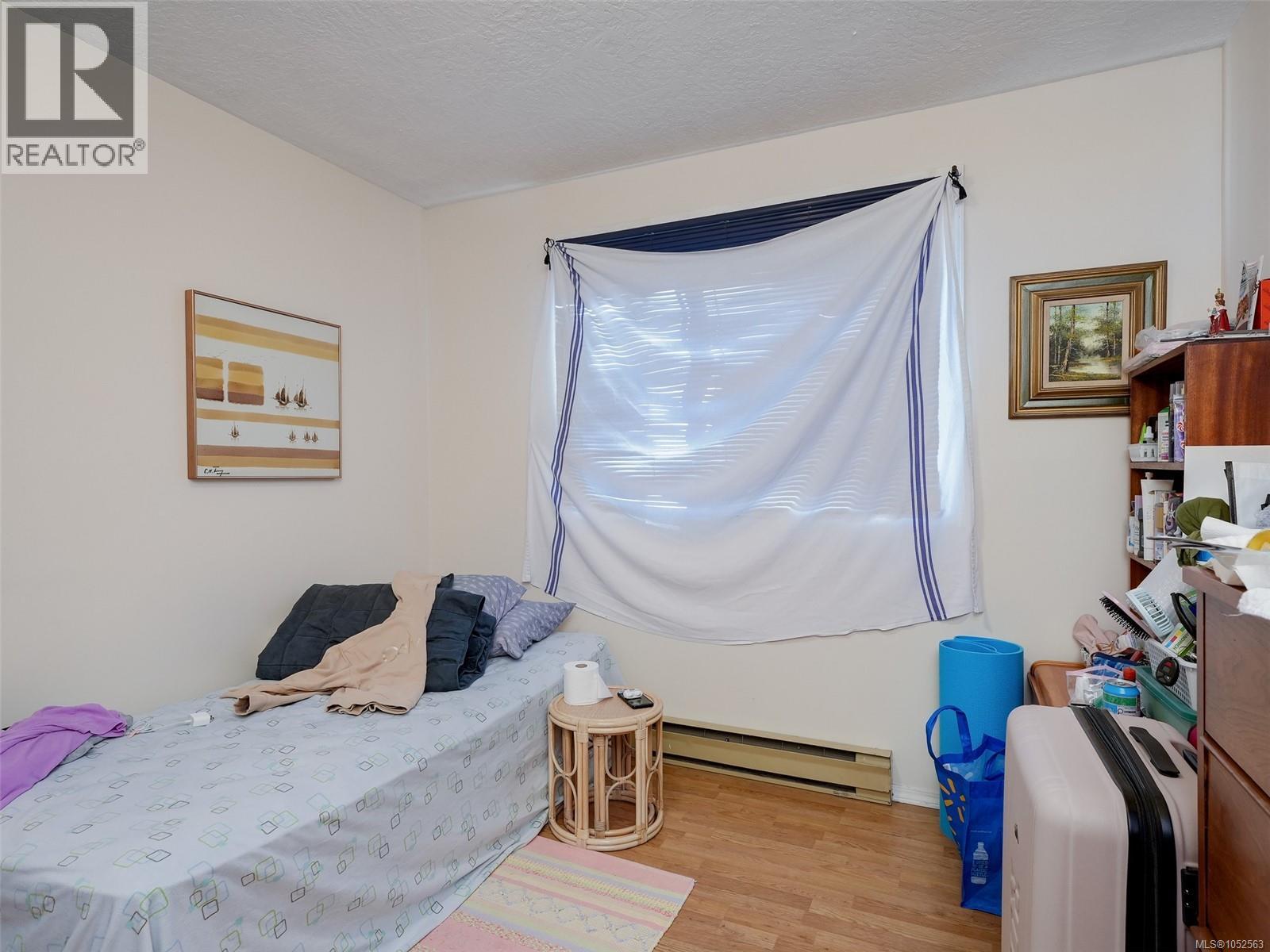 595 Delora Dr