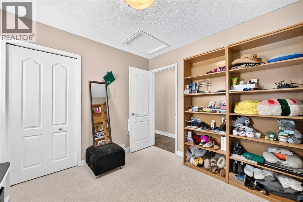 826 Applewood Drive SE, Calgary, Alberta  T2A 7R6 - Photo 27 - A2352091