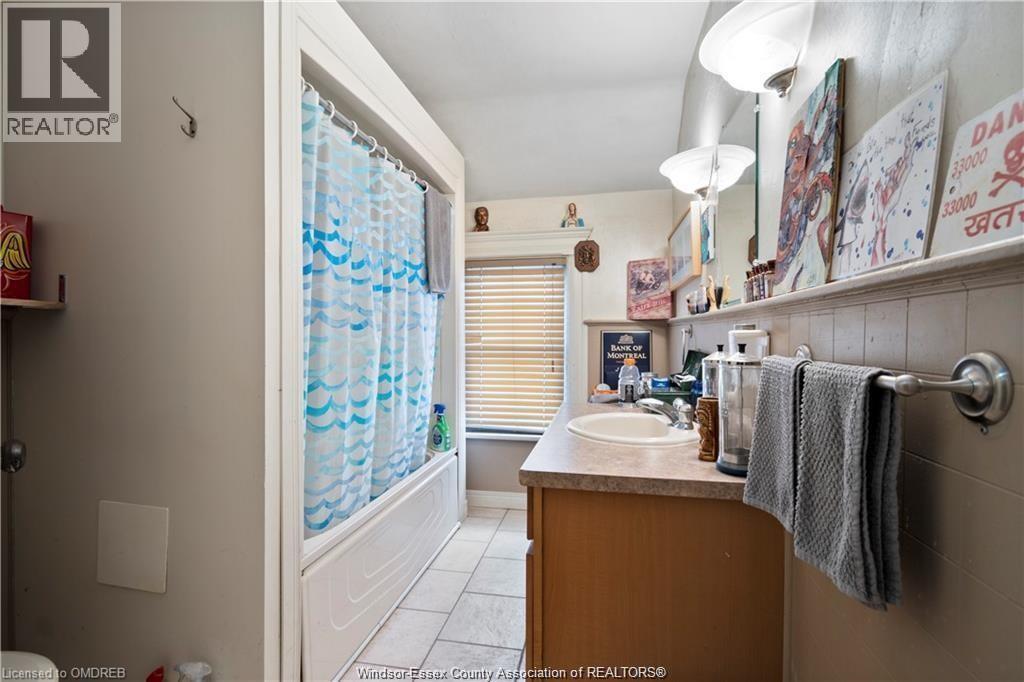39 Russell Street, Leamington, Ontario  N8H 1V1 - Photo 12 - 26025515