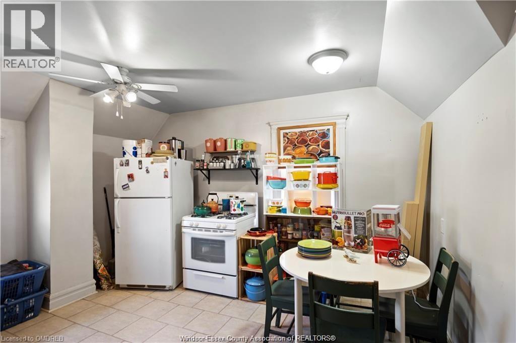 39 Russell Street, Leamington, Ontario  N8H 1V1 - Photo 8 - 26025515