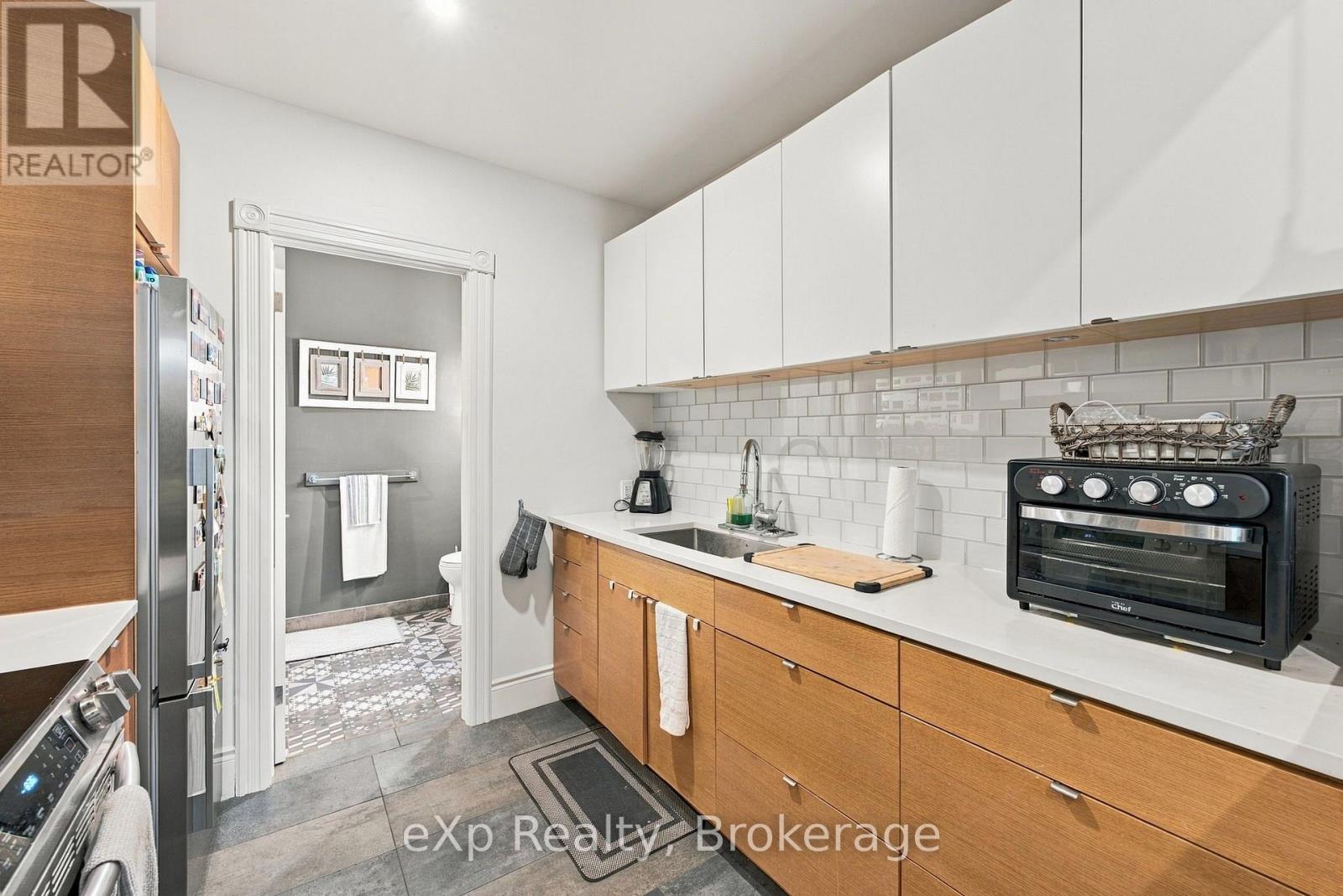 2 - 94 Wellington Street, Stratford, Ontario  N5A 2L2 - Photo 10 - X14091100