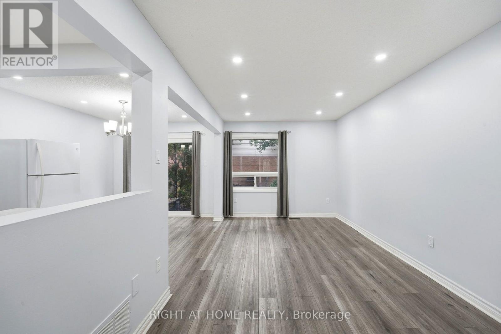 21 - 35 Chipstead Avenue, Brampton, Ontario  L6X 4G9 - Photo 5 - W14091098