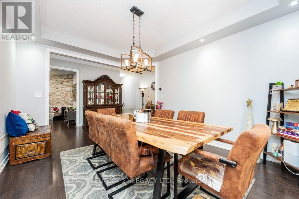 36 Monument Trail, Brampton, Ontario  L7A 4M9 - Photo 11 - W14091102