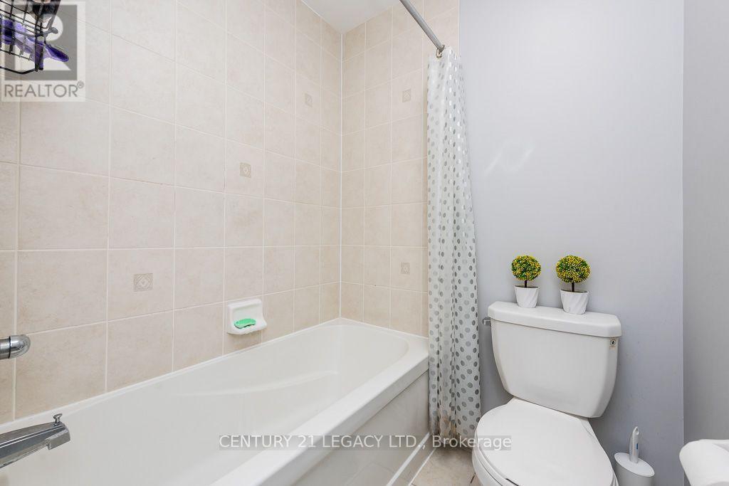 36 Monument Trail, Brampton, Ontario  L7A 4M9 - Photo 45 - W14091102