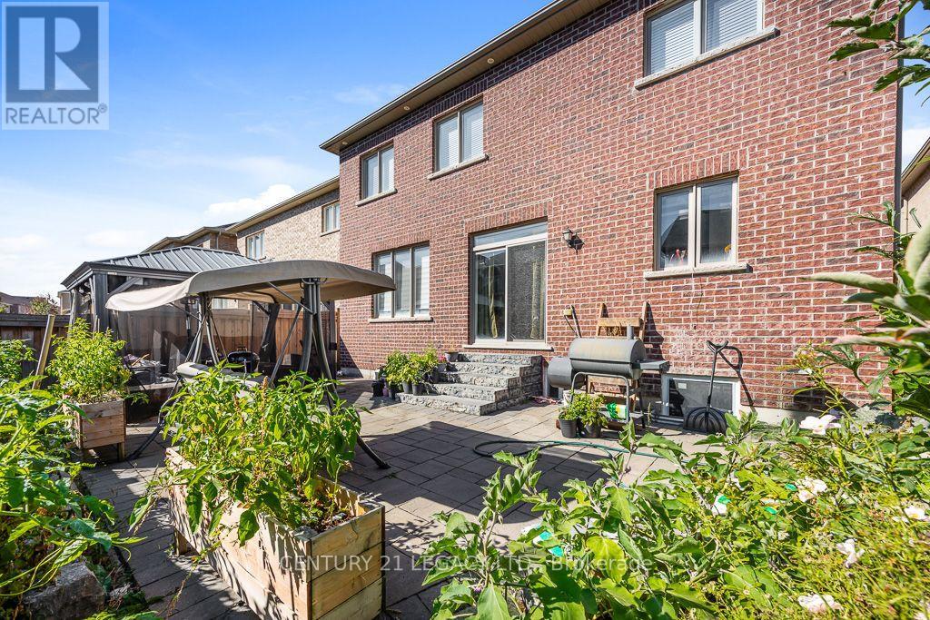 36 Monument Trail, Brampton, Ontario  L7A 4M9 - Photo 49 - W14091102