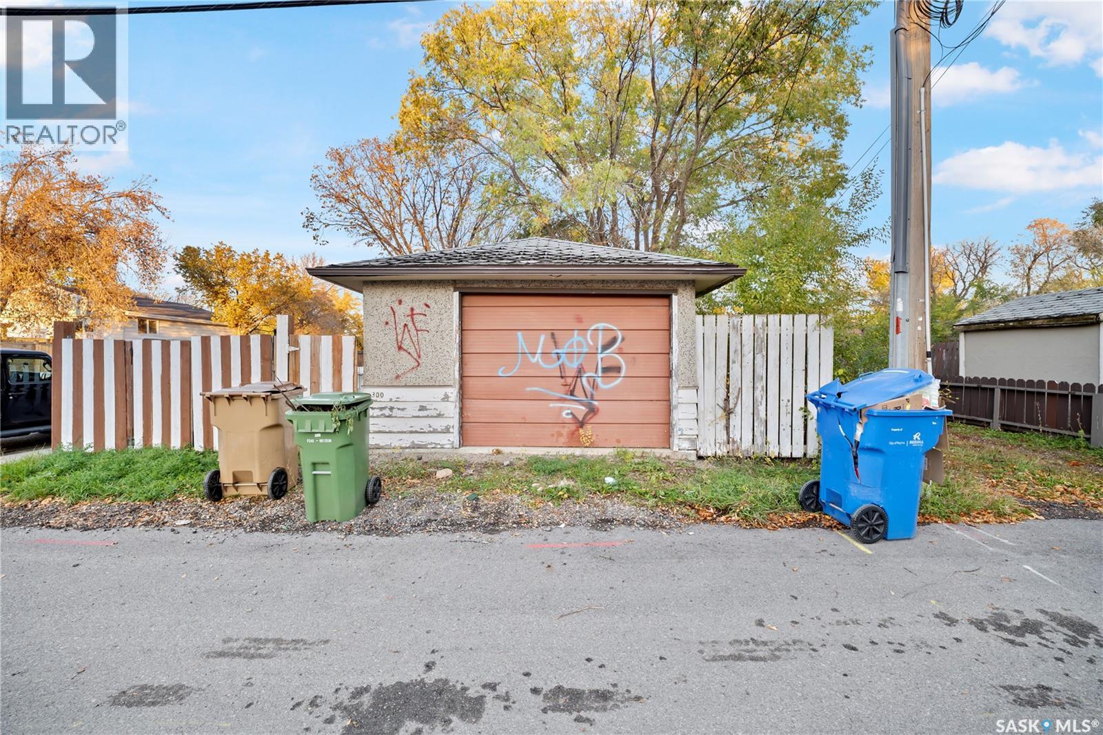 300 Osler Street, Regina, Saskatchewan  S4R 1V6 - Photo 39 - SK051371