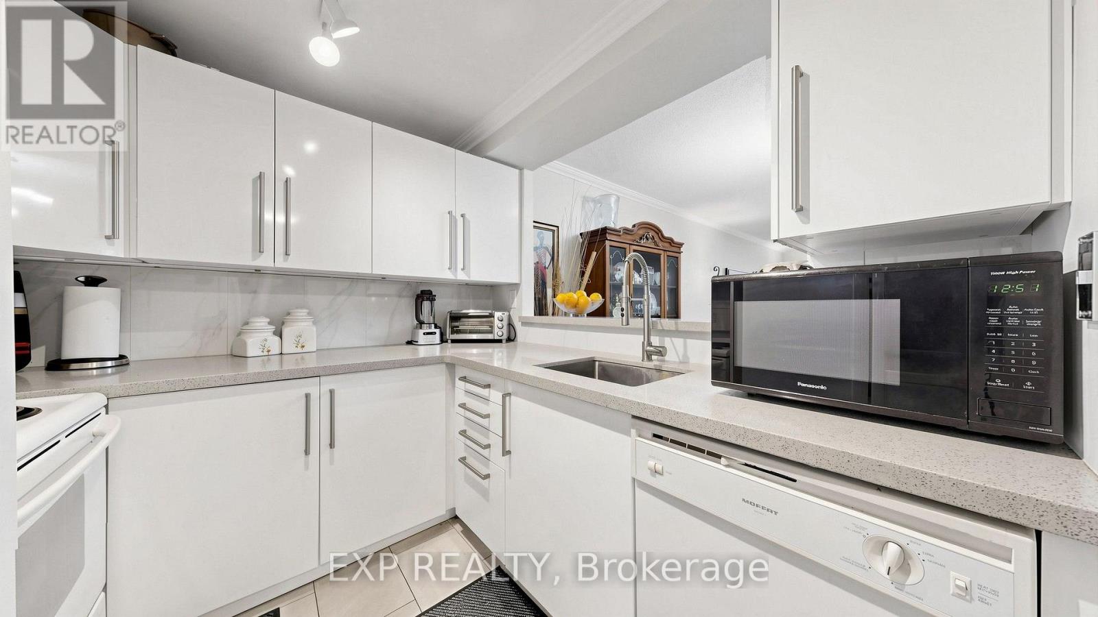 703 - 1655 Pickering Parkway, Pickering, Ontario  L1V 6L3 - Photo 19 - E14085996