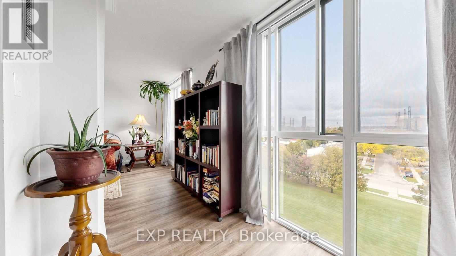 703 - 1655 Pickering Parkway, Pickering, Ontario  L1V 6L3 - Photo 17 - E14085996