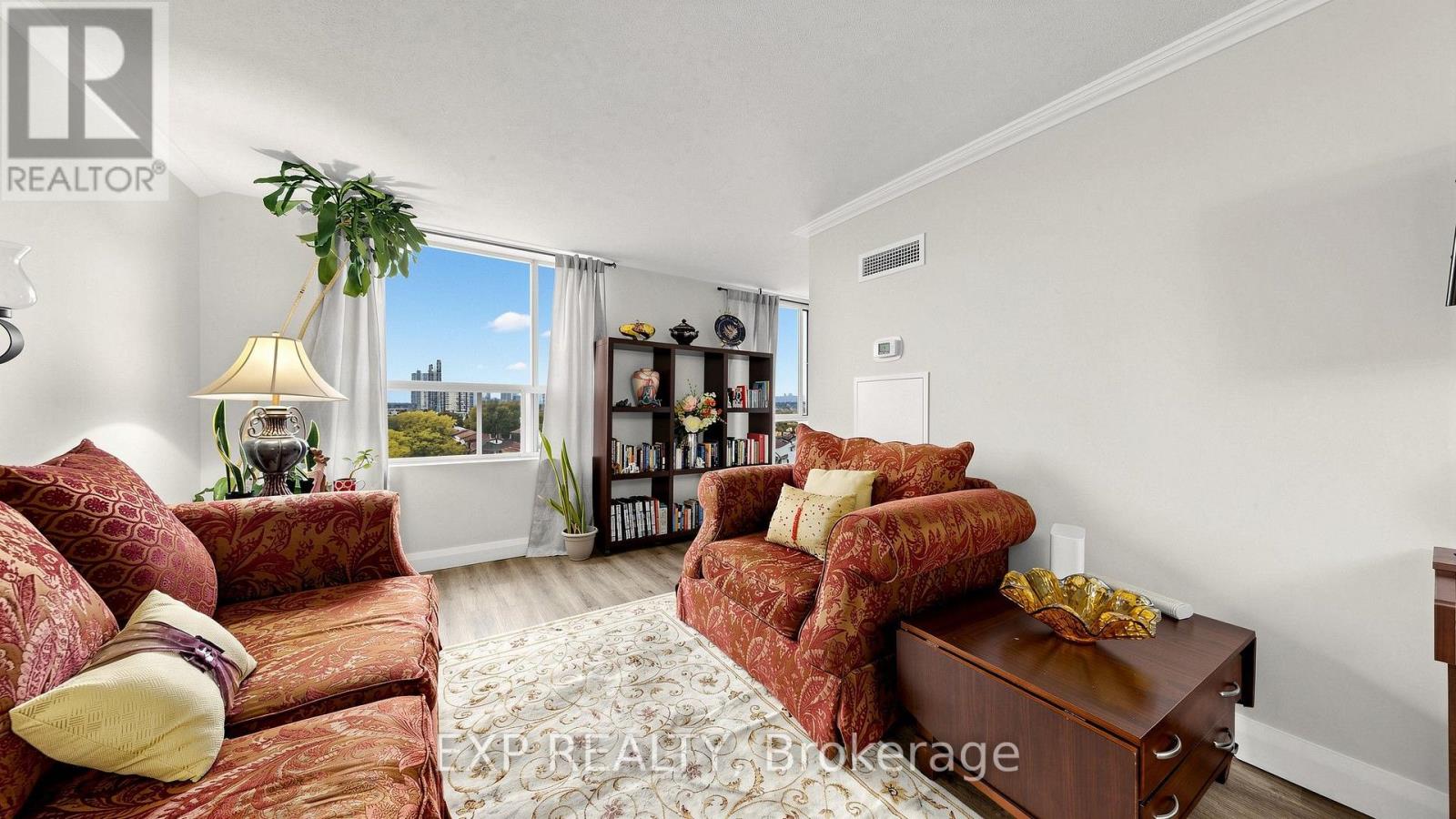 703 - 1655 Pickering Parkway, Pickering, Ontario  L1V 6L3 - Photo 9 - E14085996