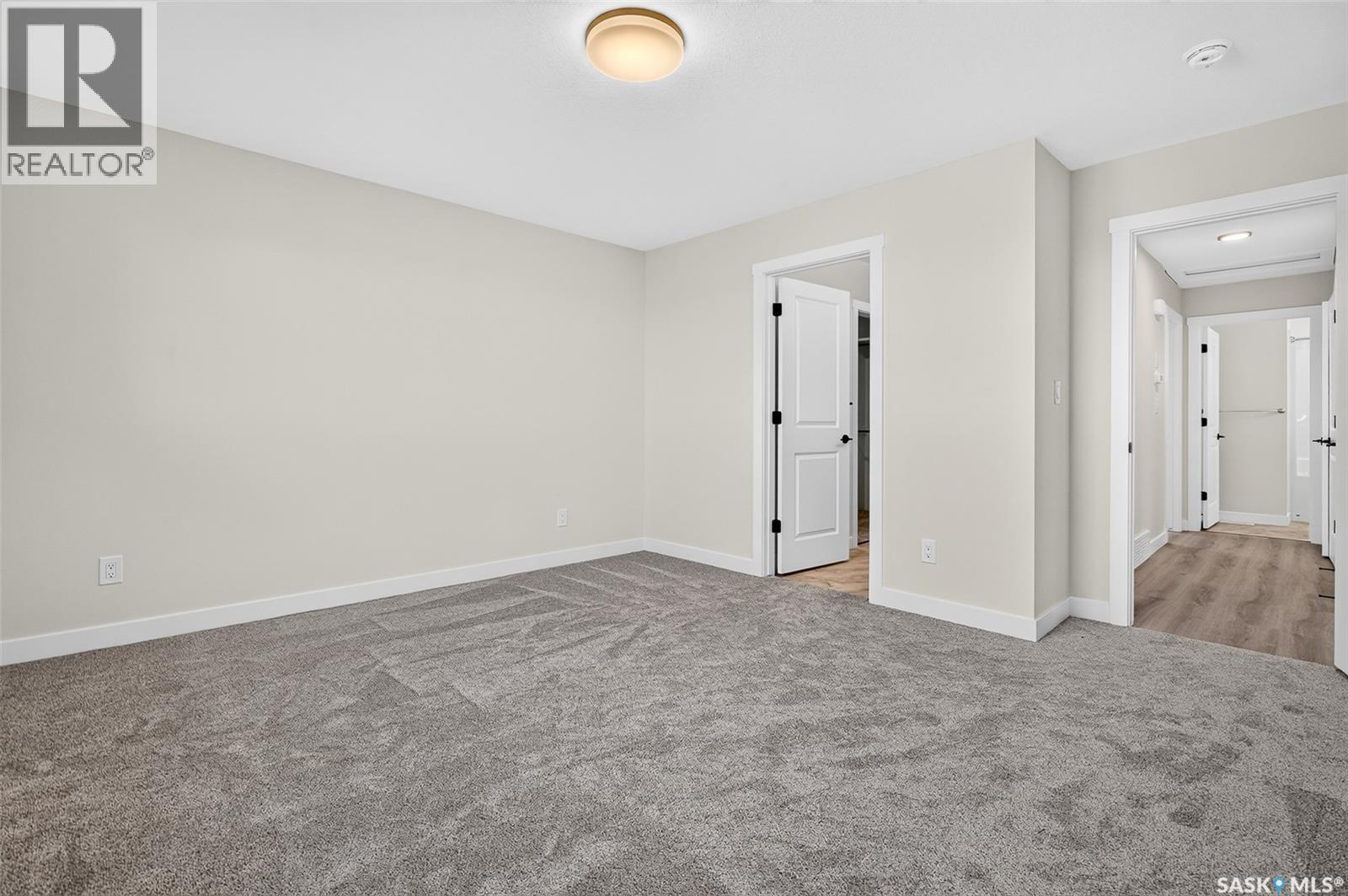 1056 West Park Boulevard, Moose Jaw, Saskatchewan  S6J 0E6 - Photo 32 - SK038535