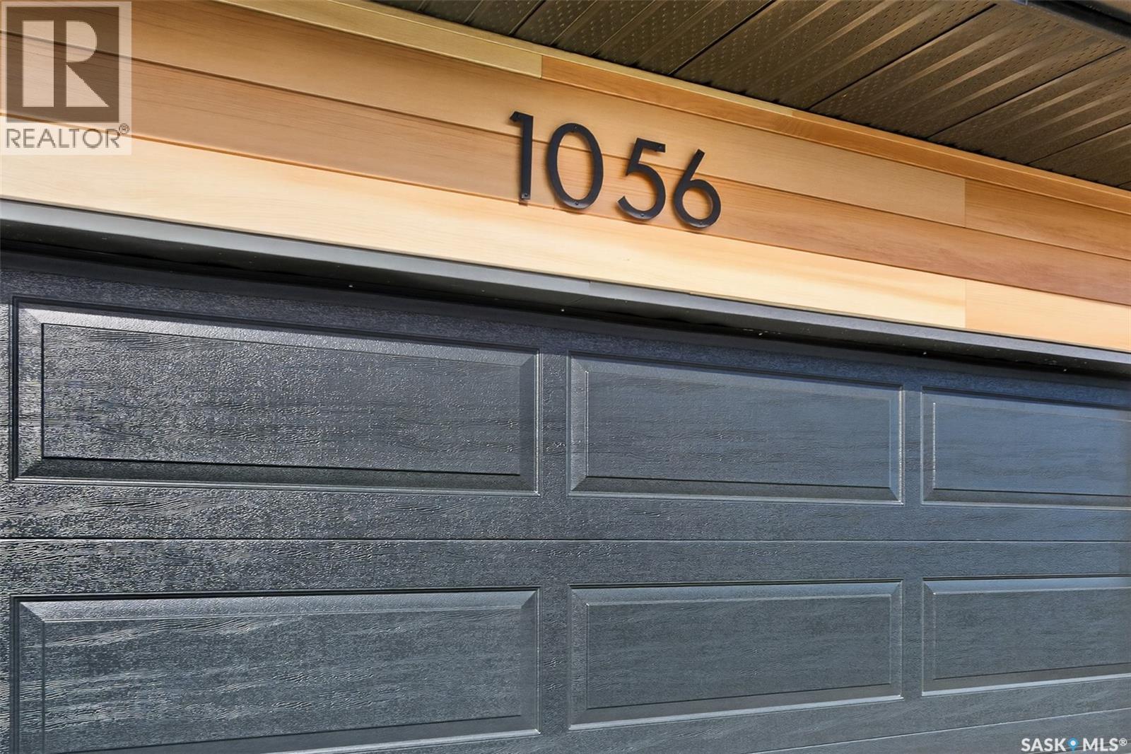 1056 West Park Boulevard, Moose Jaw, Saskatchewan  S6J 0E6 - Photo 7 - SK038535