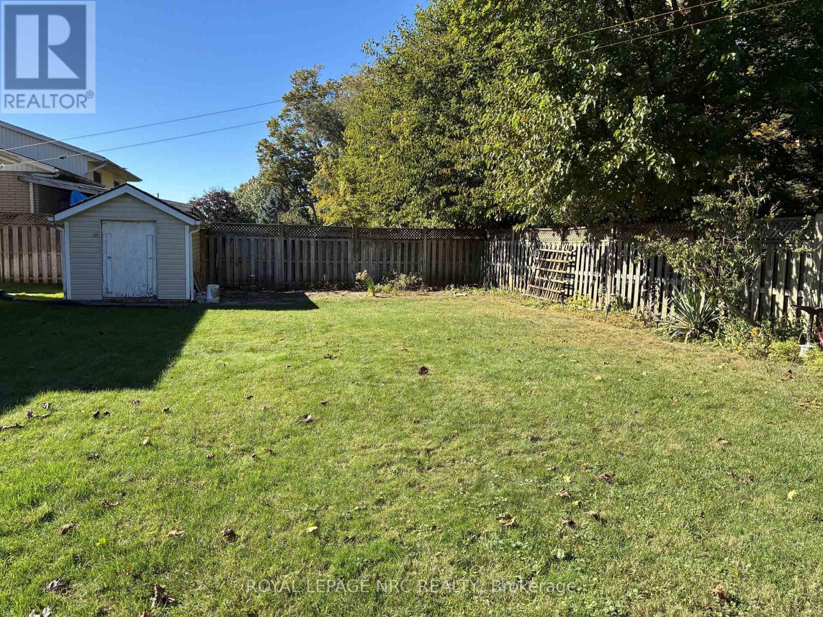6725 Randy Drive, Niagara Falls, Ontario  L2E 5N3 - Photo 4 - X14091124