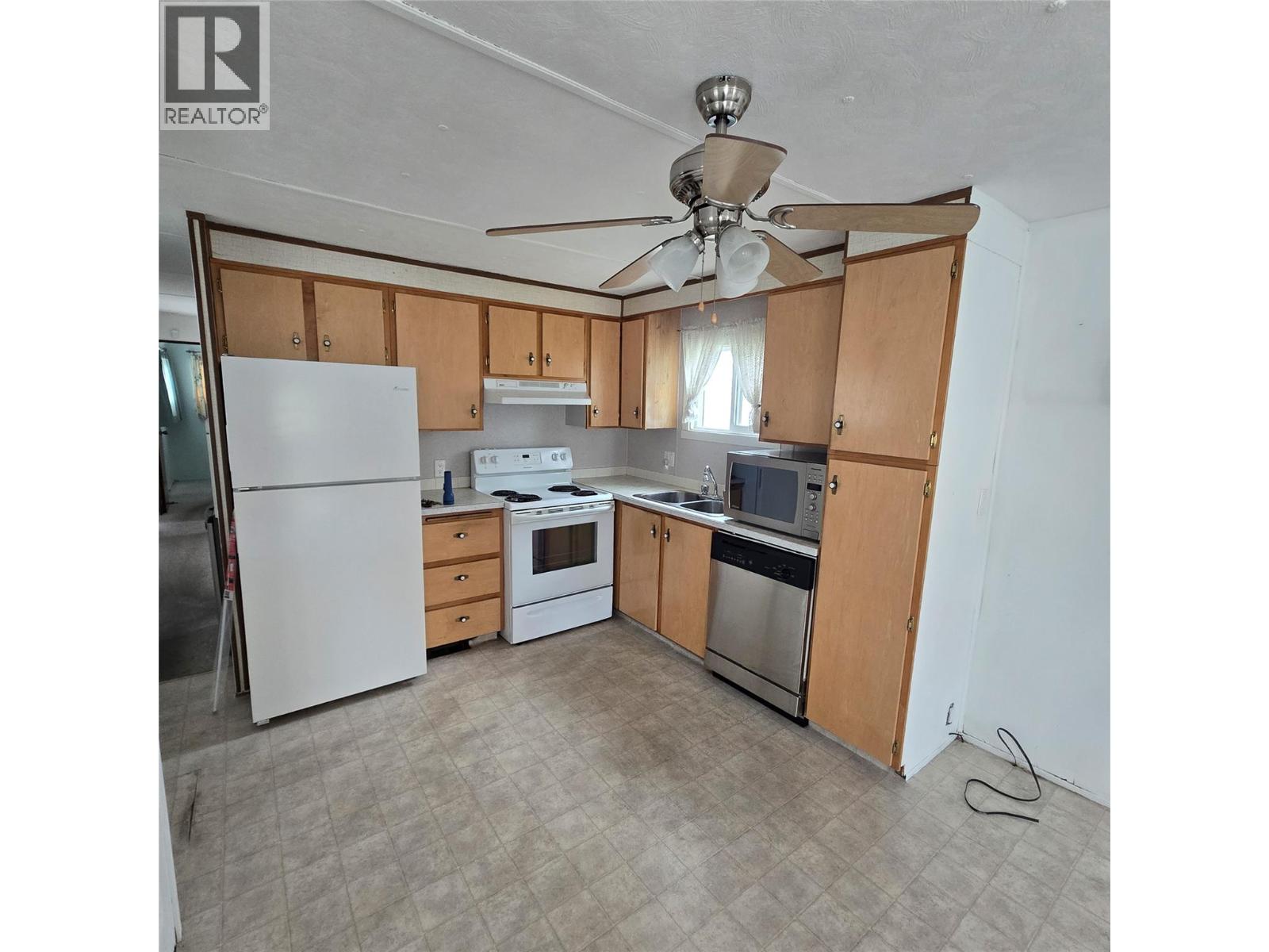 197 Dauphin Avenue Unit# 16, Penticton, British Columbia  V2A 3S3 - Photo 5 - 10403398