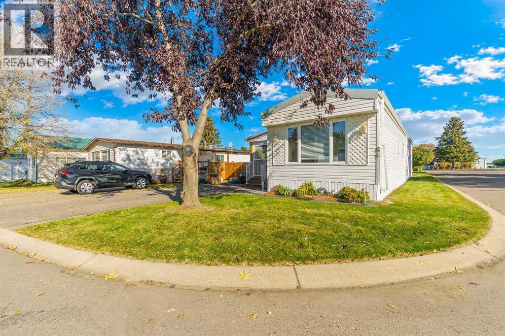 64, 2248 Southview Drive SE