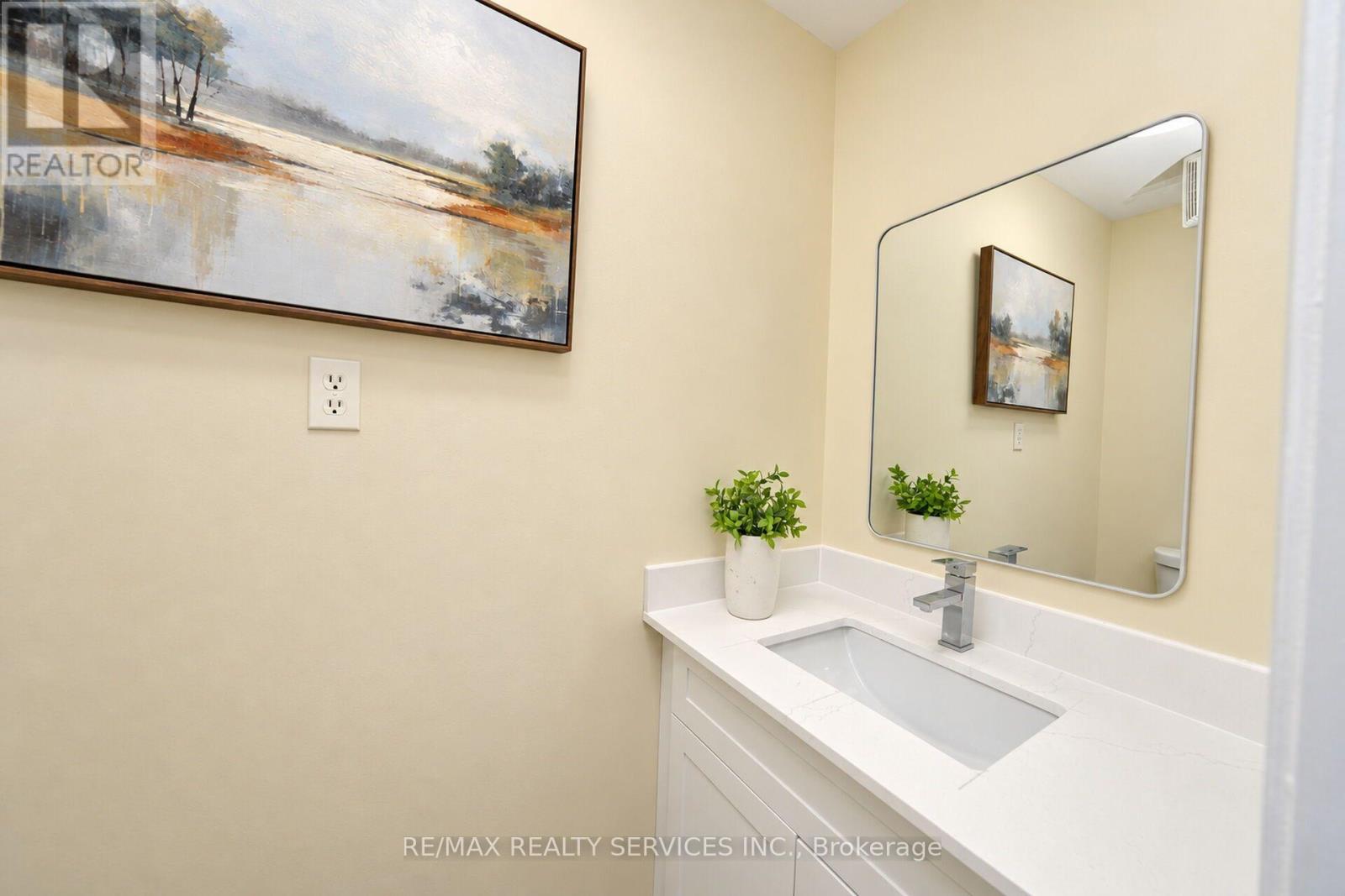 54 Pickard Lane, Brampton, Ontario  L6Y 2M5 - Photo 11 - W14085628