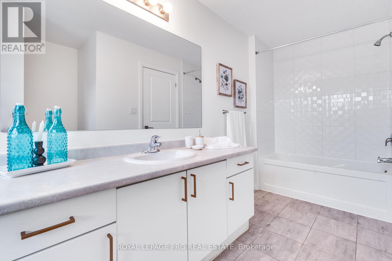 6631 Cropp Street, Niagara Falls, Ontario  L2E 0B9 - Photo 25 - X14087338