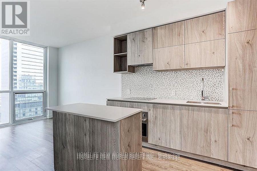 2904 - 1 Yorkville Avenue, Toronto, Ontario  M4W 1L1 - Photo 10 - C14091154