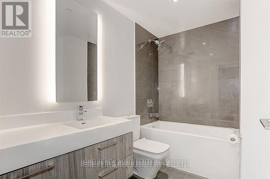 2904 - 1 Yorkville Avenue, Toronto, Ontario  M4W 1L1 - Photo 18 - C14091154