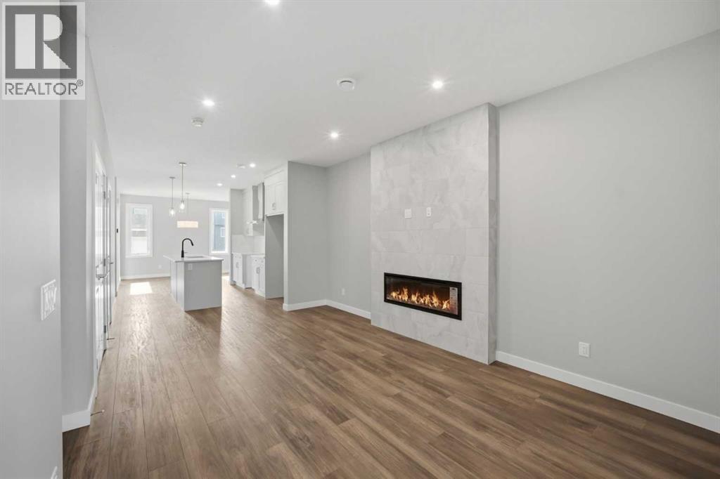 8561 Huxbury Drive NE, Calgary, Alberta  T2A 4Y1 - Photo 6 - A2351707