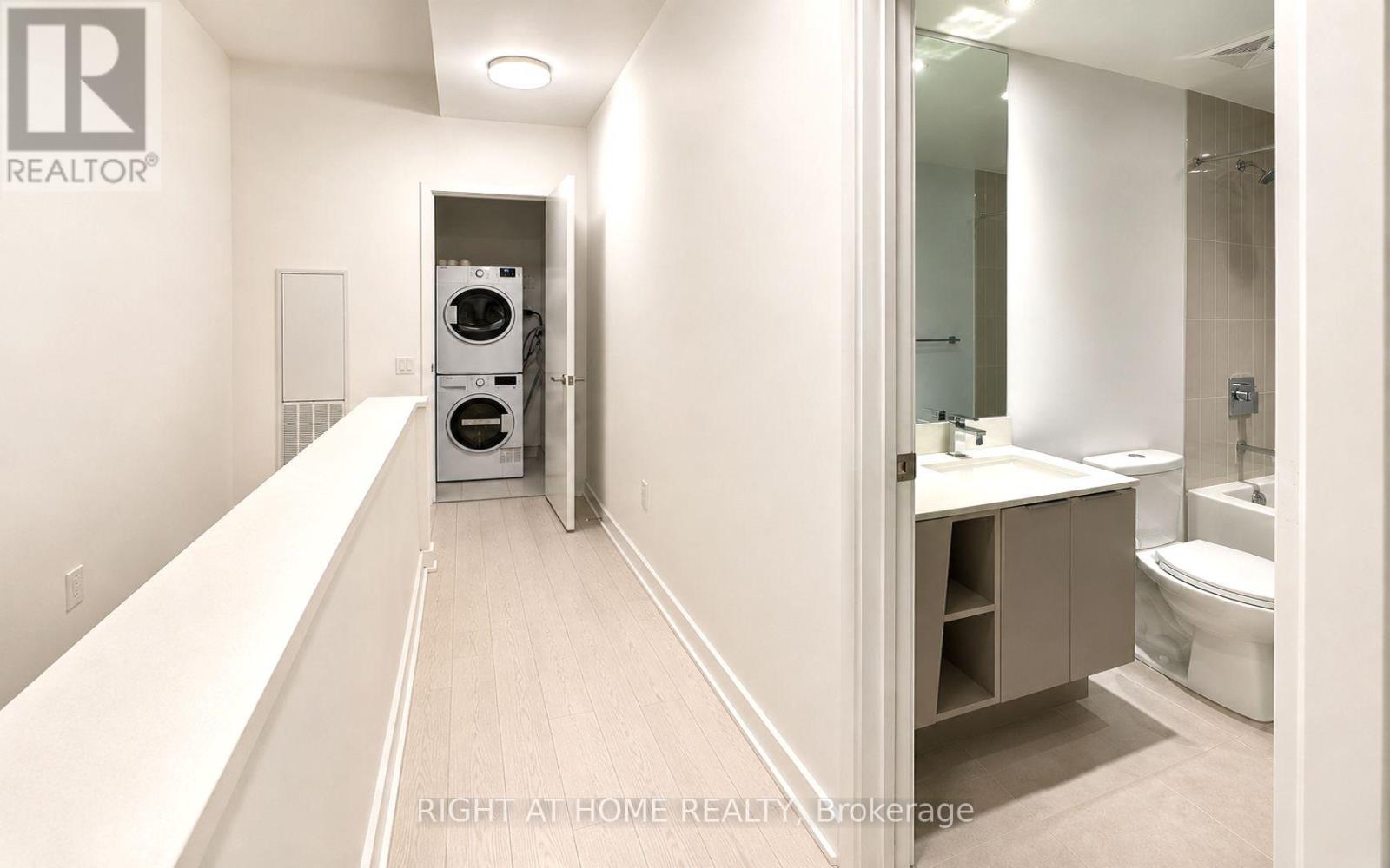 6001 - 3900 Confederation Parkway, Mississauga, Ontario  L5B 0M3 - Photo 20 - W14091140