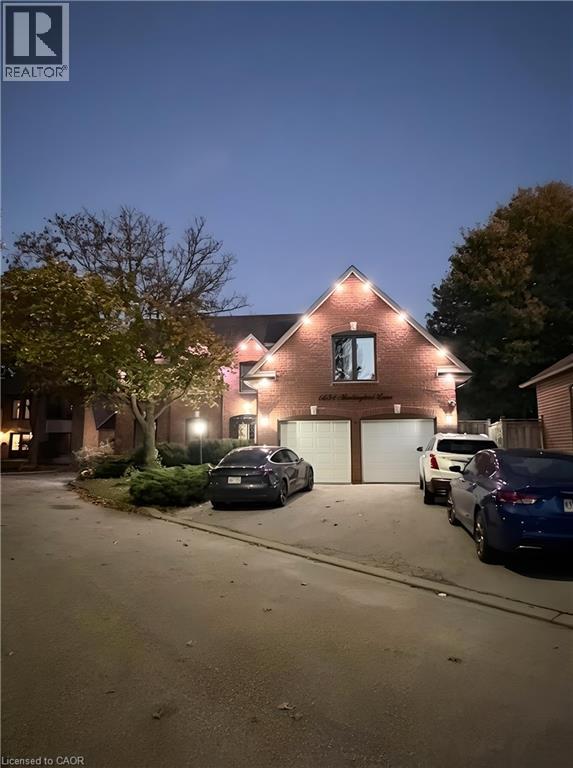 6654 Mockingbird Lane, Mississauga, Ontario  L5N 5J9 - Photo 3 - 40870395