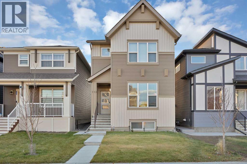 113 Corner Glen Way NE