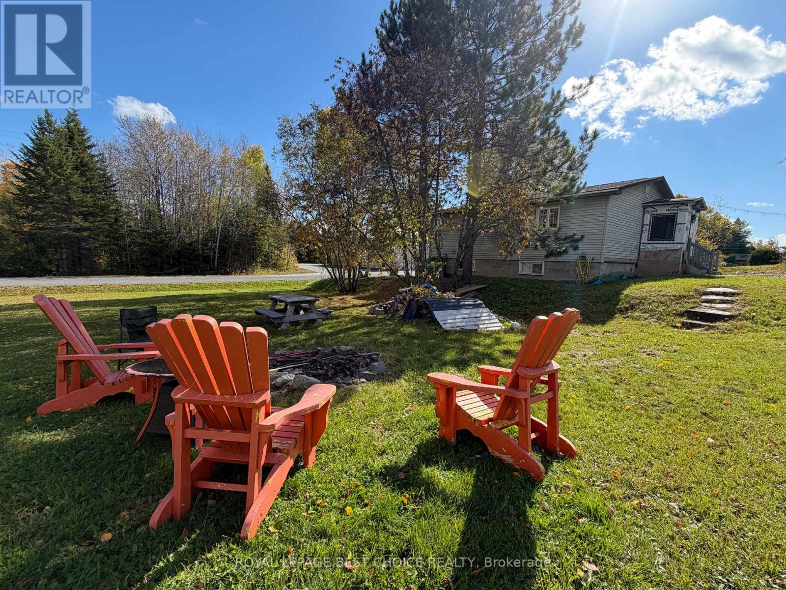 55 MITCHELL STREET, Timiskaming, Ontario